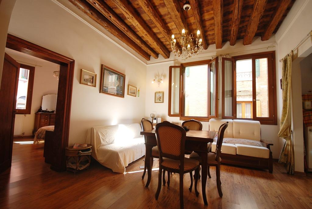La Galea Venice Apt Szoba fotó